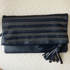 SHIRALEAH Romy Fold Over Clutch navy and gold